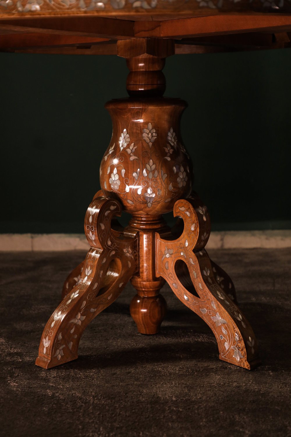 Handmade Middle Table for Living Room  Inlaid with Mother of Pearls
