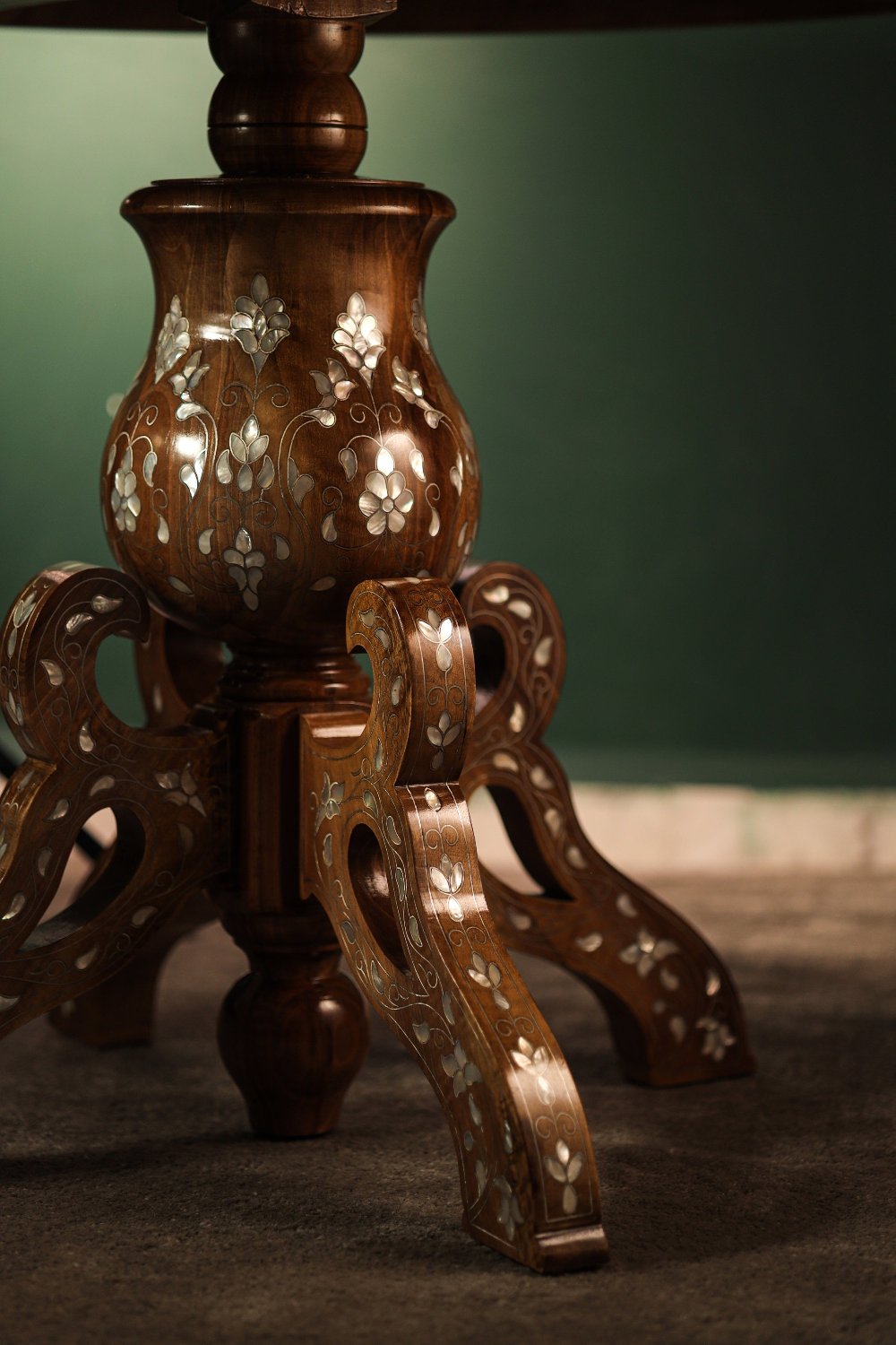 Handmade Middle Table for Living Room  Inlaid with Mother of Pearls