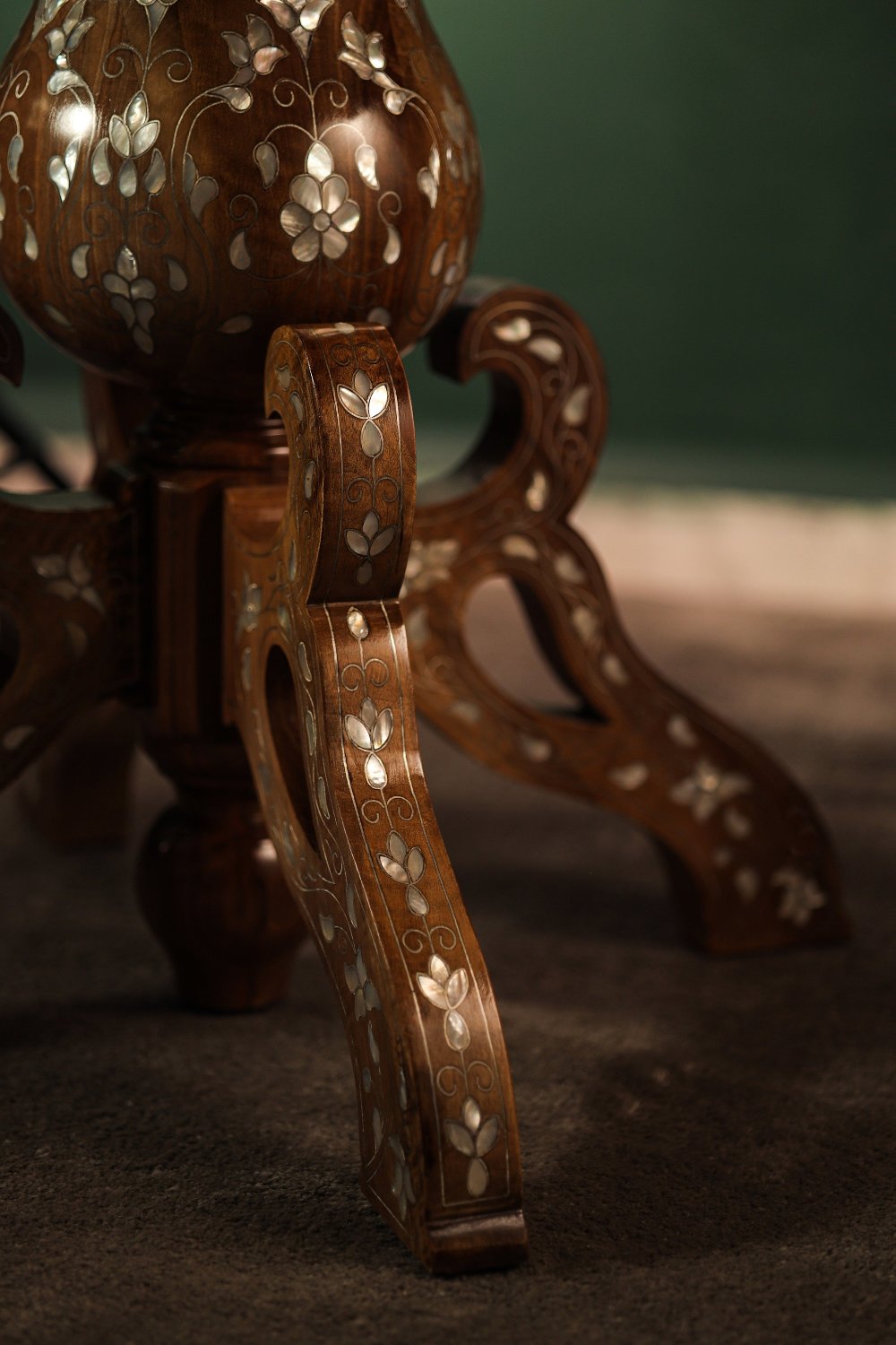 Handmade Middle Table for Living Room  Inlaid with Mother of Pearls